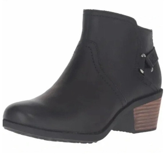 TEVA Women Comfort Ankle Leather boots Heeled shoes sz 7 - Picture 1 of 8
